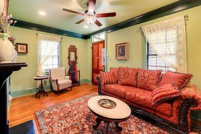 Victorian Vacation Rental Apt in Downtown New Bern