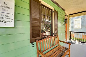 Victorian Vacation Rental Apt in Downtown New Bern