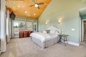 Riverfront St Clair Home - Walk to Downtown!