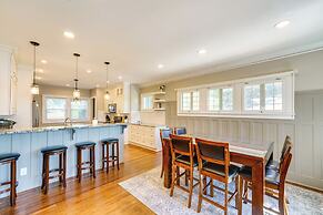 Riverfront St Clair Home - Walk to Downtown!
