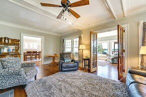 Riverfront St Clair Home - Walk to Downtown!