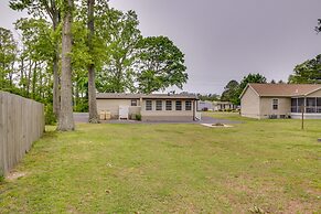 Beachy Lewes Home w/ Outdoor Shower & Fire Pit!