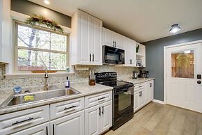 Peaceful Candler Cabin w/ Private Hot Tub!