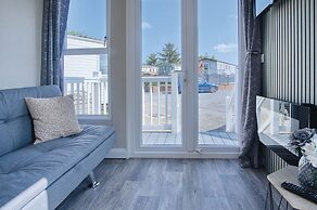 The Studio - 1 Bedroom Cabin - Amroth