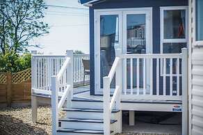 The Studio - 1 Bedroom Cabin - Amroth