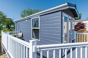 The Studio - 1 Bedroom Cabin - Amroth