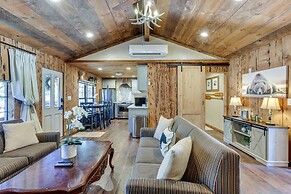 9 Mi to Bass Lake: Cabin w/ Fire Pit in Wishon!