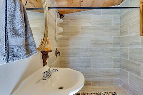 9 Mi to Bass Lake: Cabin w/ Fire Pit in Wishon!