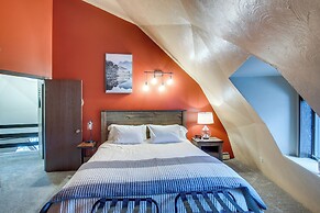 Wisconsin Vacation Rental: 1 Mi to Road America!