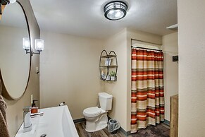 Wisconsin Vacation Rental: 1 Mi to Road America!