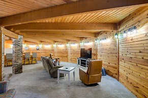 Wisconsin Vacation Rental: 1 Mi to Road America!