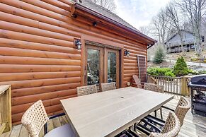 Deck + Scenic Views: Beech Mountain Cabin