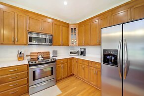 Deck + Scenic Views: Beech Mountain Cabin