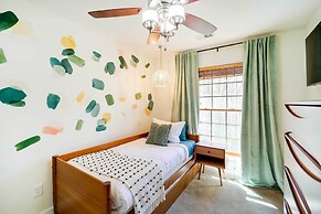 Deck + Scenic Views: Beech Mountain Cabin