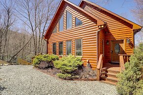Deck + Scenic Views: Beech Mountain Cabin