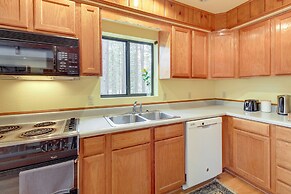 Spacious Pinetop-lakeside Home w/ Deck - Near Golf