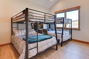 Fraser Getaway w/ Deck Near Winter Park Resort!