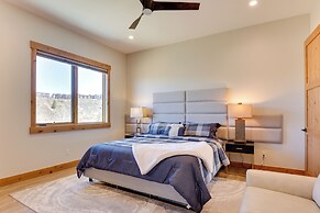 Fraser Getaway w/ Deck Near Winter Park Resort!