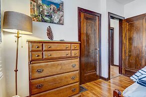 Idyllic Home Near Indianapolis Motor Speedway