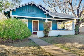 Vintage Home w/ Mtn Views: 12 Mi to Patagonia Lake