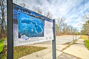 Higgins Lake Retreat - Hike, Swim, Relax!