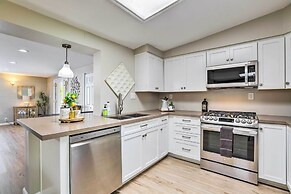 7 Mi to Downtown Phoenix: Home w/ Pool & Foosball!