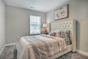 Modern & Spacious Family Home w/ Pool Access!