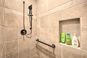 Home w/ Screened Porch - Near Toledo Bend Lake!