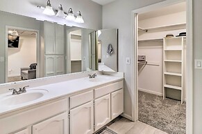 Pool, Hot Tub & Home Gym: Luxe Mesa Retreat