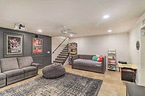 Pool, Hot Tub & Home Gym: Luxe Mesa Retreat