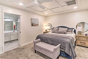 Pool, Hot Tub & Home Gym: Luxe Mesa Retreat