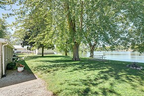 Riverfront Dixon, Illinois, Vacation Rental!