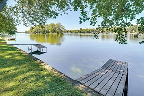 Riverfront Dixon, Illinois, Vacation Rental!