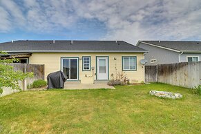Family-friendly Columbia Falls Townhome w/ Views!