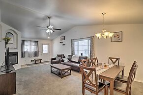 Family-friendly Columbia Falls Townhome w/ Views!