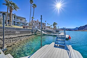 Parker Studio Nestled on the Colorado River!