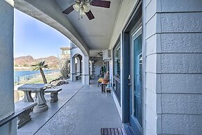 Parker Studio Nestled on the Colorado River!