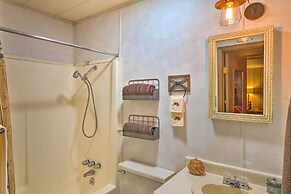 Show Low Cabin w/ Fire Pit: Near Hiking!