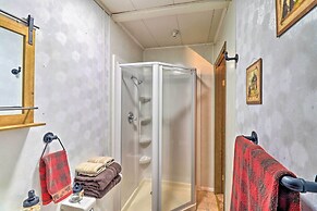 Show Low Cabin w/ Fire Pit: Near Hiking!