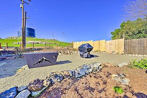 Peaceful Ranch Home w/ Sierra Nevada Views