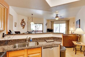 Sunny First-floor Phoenix Condo w/ Community Pool