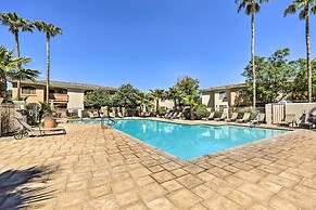 Sunny First-floor Phoenix Condo w/ Community Pool