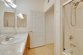 Sunny First-floor Phoenix Condo w/ Community Pool