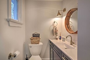 Finger Lakes Vacation Rental w/ Hot Tub & Pool