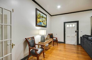 Updated Greenwood Cottage Apt < 1 Mi to Dtwn!