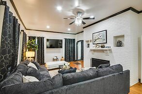 Updated Greenwood Cottage Apt < 1 Mi to Dtwn!