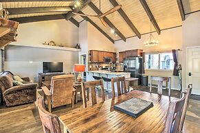 Cozy Condo Near Golfing & Hiking in Pinetop!