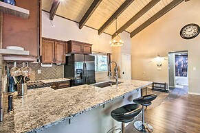 Cozy Condo Near Golfing & Hiking in Pinetop!