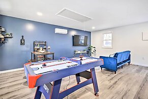 Game Room + Lake Access: Serene Tobyhanna Retreat