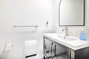 Game Room + Lake Access: Serene Tobyhanna Retreat